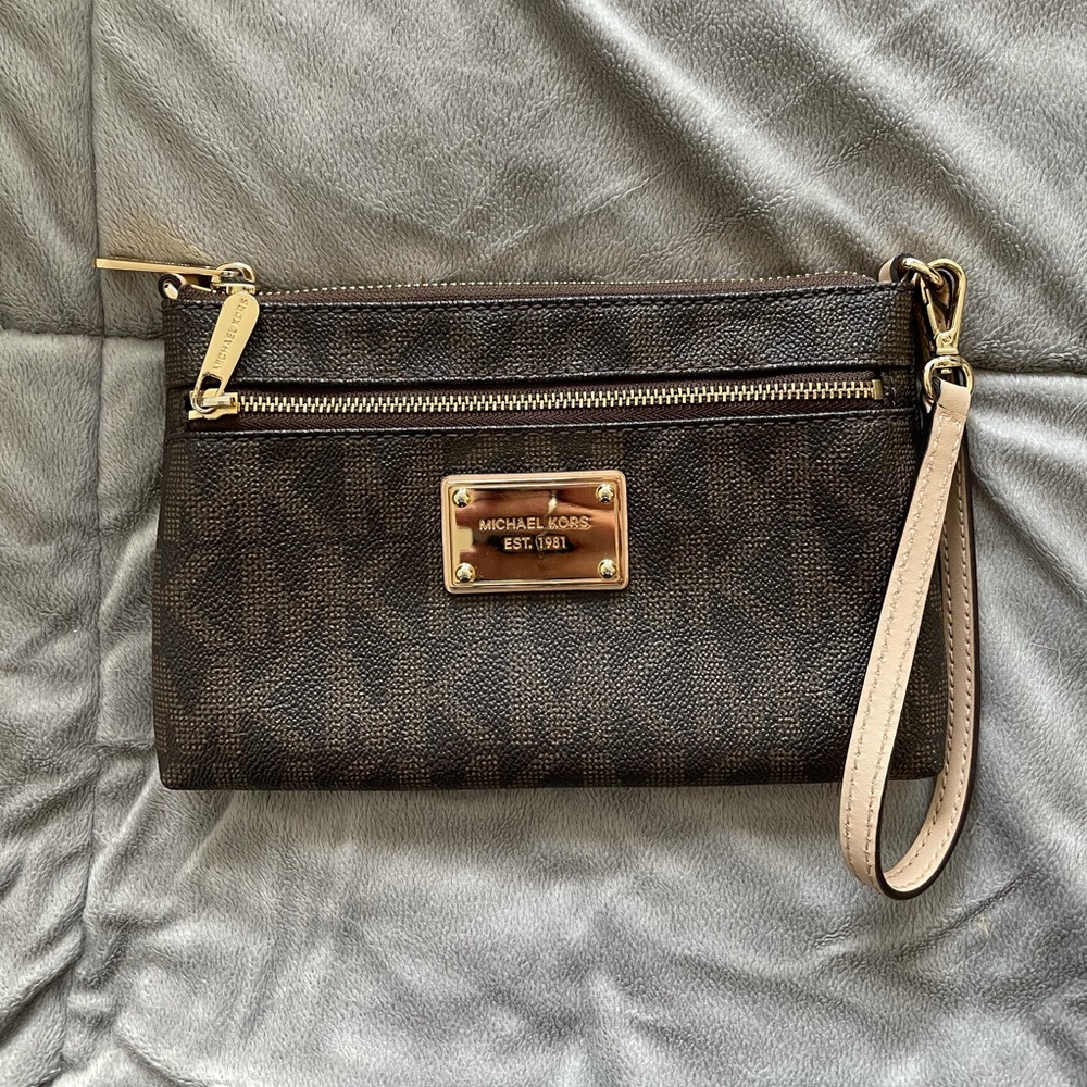 LIKE NEW - Michael Kors Monogram Clutch